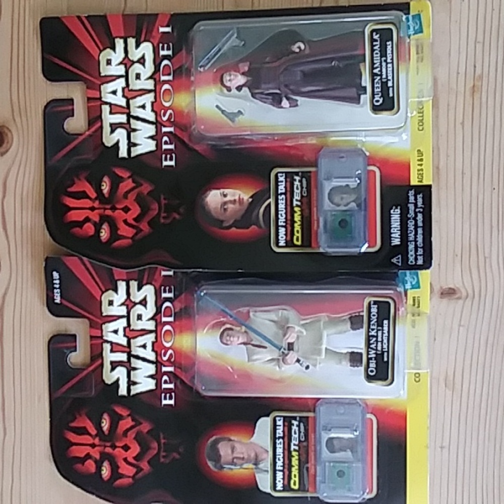 Set of 2 original Star Wars ep. 1 action figures in packaging- obi wan, amadala.